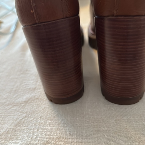 Tory Burch Lug 70 mm Bootie - Picture 11 of 11